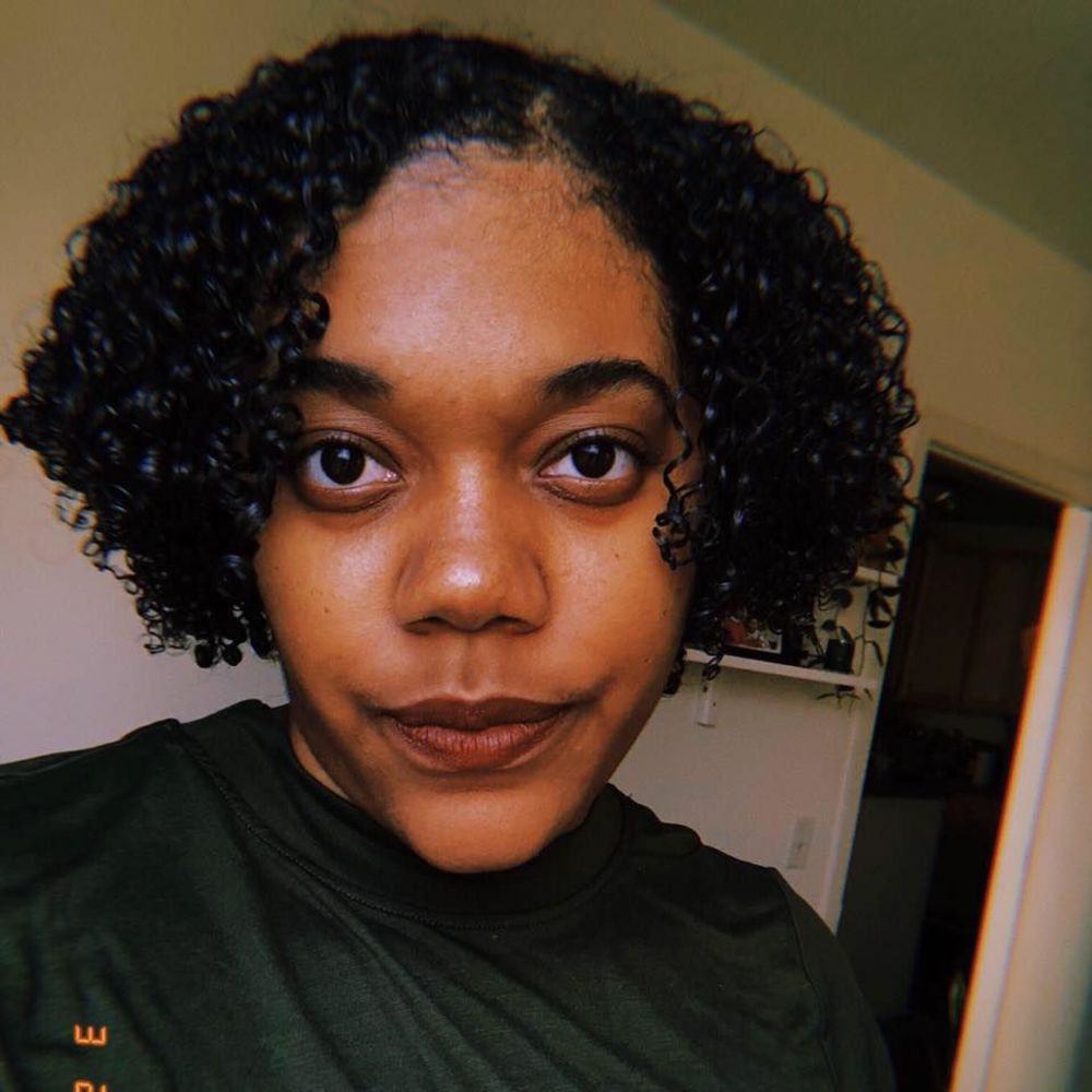 Meet your Posher, Jasmine